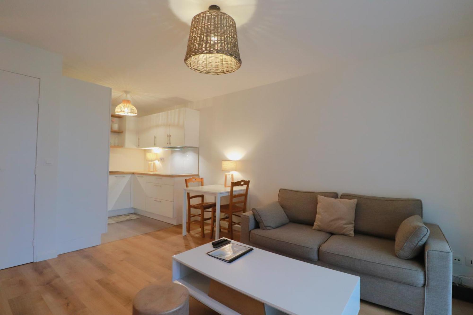Olivia - T2 - Confort - Wifi- Parking Vannes Exterior foto